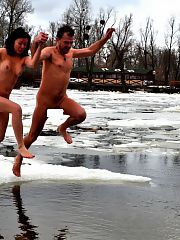 Crazy russians swim