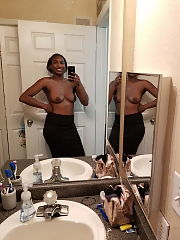 Photo 4, Ebony bitch Exposed