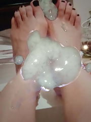 Photo 5, Tributes to my feet