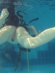 Photo 7, Naturist gals swimming