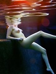 Photo 14, Naturist gals swimming