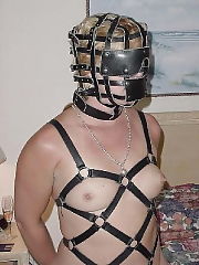 Photo 12, Women wearing harness