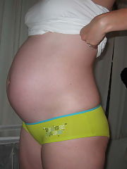 Photo 32, Pregnant bitch Vanessa